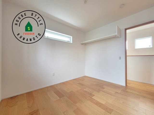 熊本市中央区薬園町第1-2棟（1号棟）の子供部屋|穏やかな光が差し込む室内には、穏やかな時間が流れます。