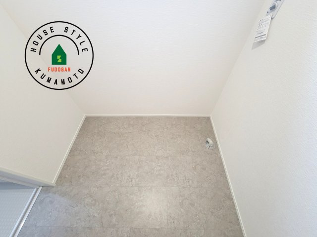 熊本市中央区薬園町第1-2棟（1号棟）のランドリースペース|ランドリースペースとなります。広々して有効的にご使用できます。 