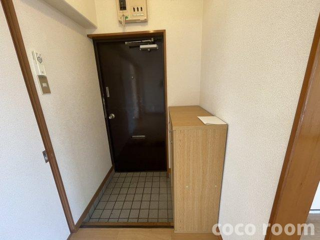 ハイツサンライズの玄関