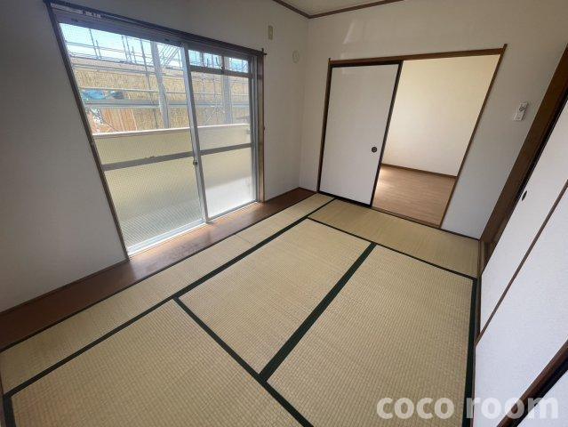 ハイツサンライズの和室