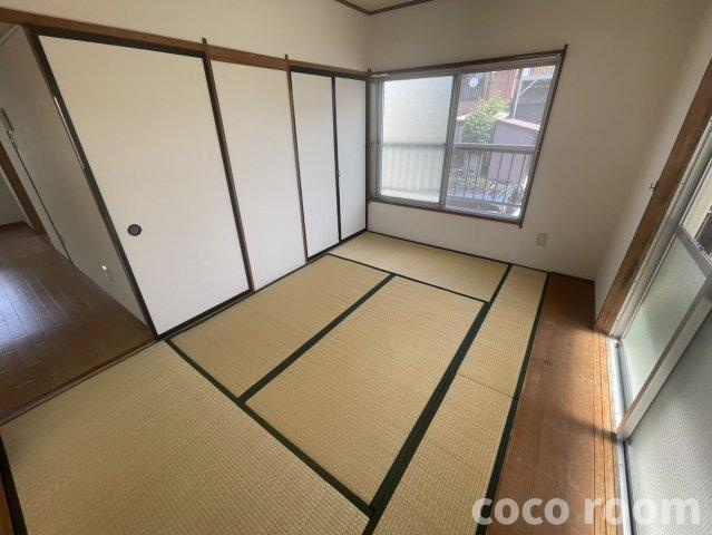 ハイツサンライズの和室