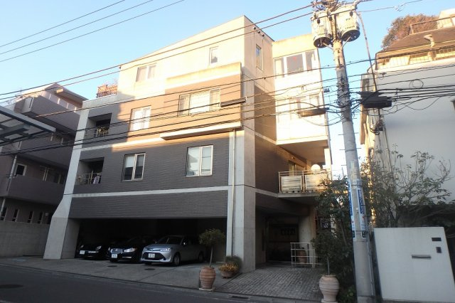 千石コートハウスの外観