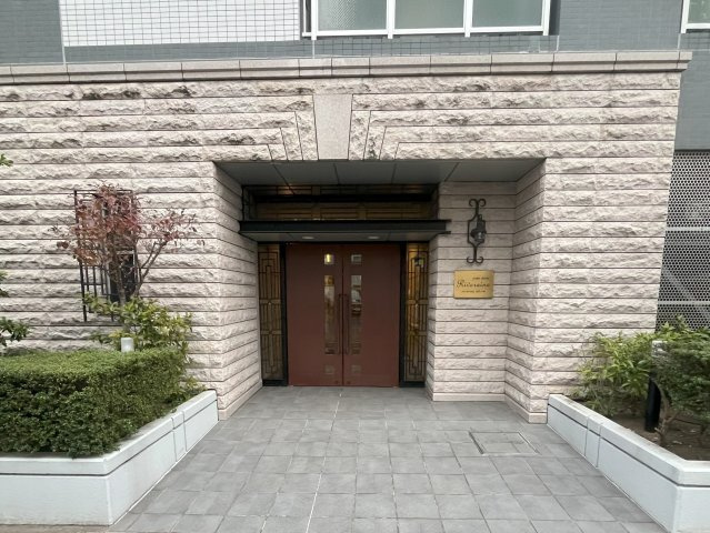 パークハウスリヴレーヌのエントランス