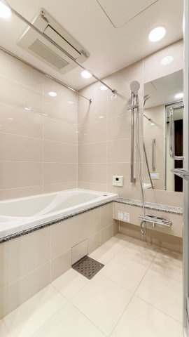 プラウド新宿中落合の浴室