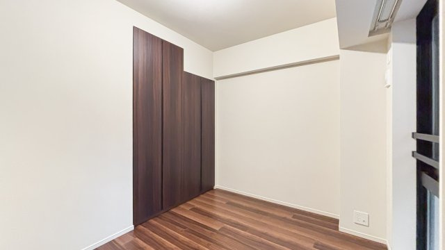 プラウド新宿中落合の洋室