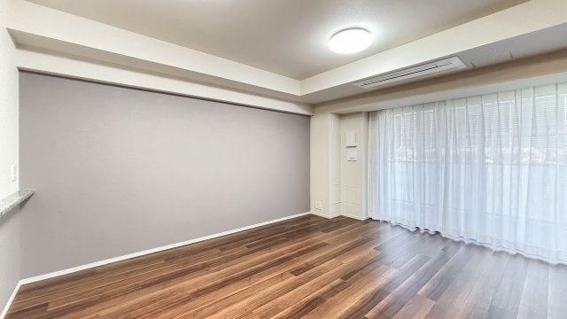 プラウド新宿中落合の洋室