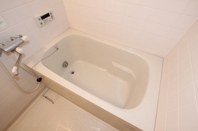 【浴室】 | メゾン・ポレール日田A棟 | 日々の疲れを癒すお風呂付です
201号室　2018/11/29撮影