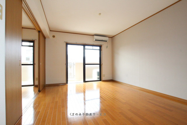 【居間・リビング】 | アドバンス三本松 | おしゃれなリビングです
アドバンス三本松　404号室　2024/9/19撮影