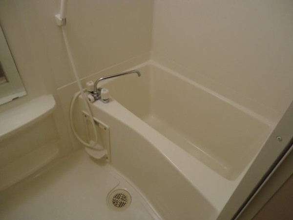 リバティ　ウイングの浴室