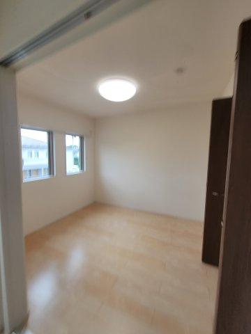 クレシアⅠの居間・リビング