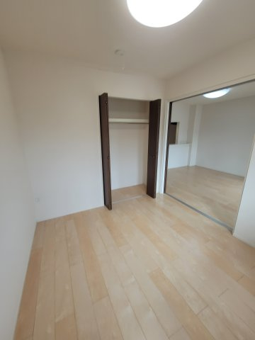 クレシアⅠの居間・リビング