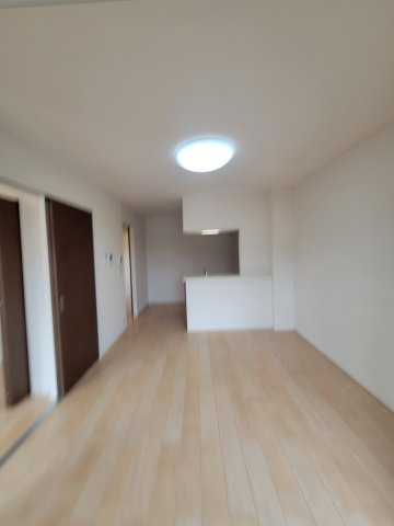 クレシアⅠの居間・リビング