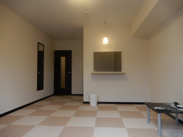 明石市大久保町松陰のアパートの子供部屋