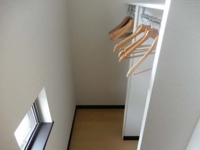 明石市大久保町松陰のアパートの収納