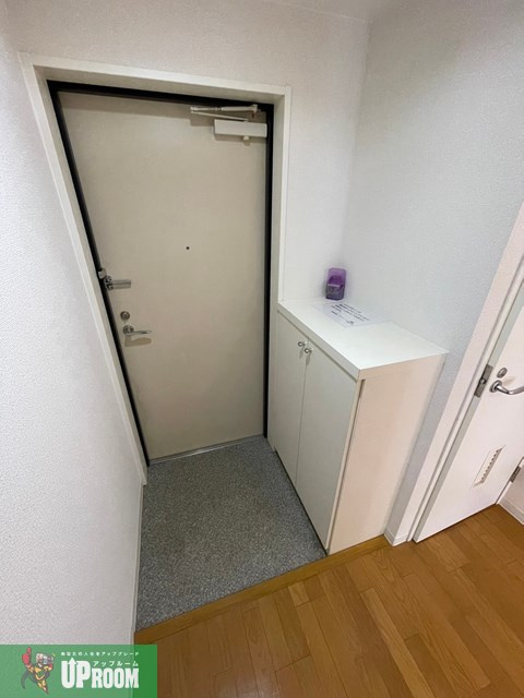 K-WESTの玄関