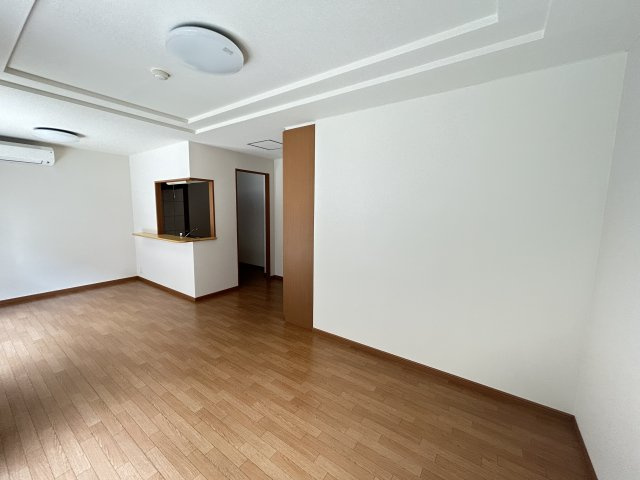 ライラックの居間・リビング