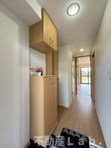 ルーエンハイム久具の玄関