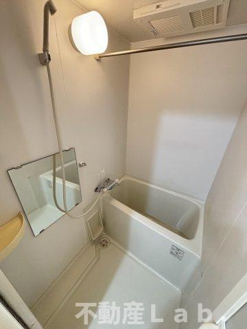 ルーエンハイム久具の浴室