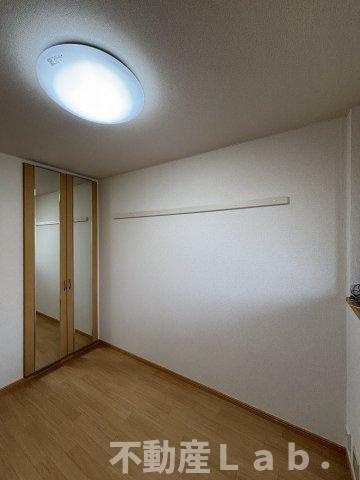 ルーエンハイム久具の洋室