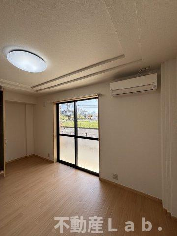 ルーエンハイム久具の居間・リビング