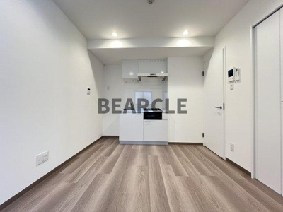 【居間・リビング】 | THE GARNET SUITE RESIDENCE 山科WEST | ゆったりとした居間です