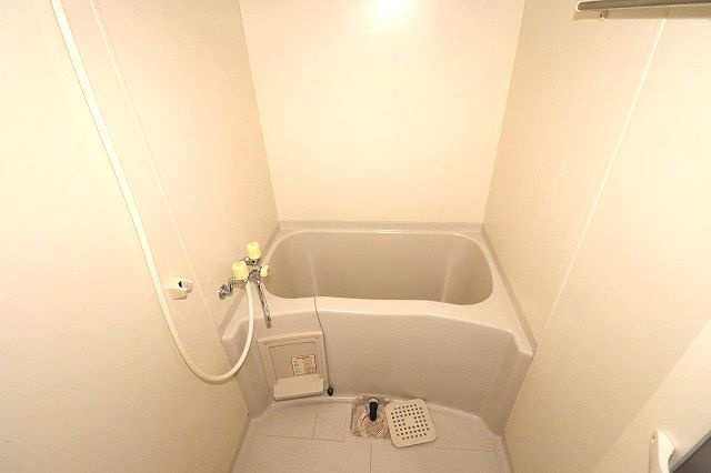 リーヴァかもべの浴室|ゆったり過ごせるお風呂です