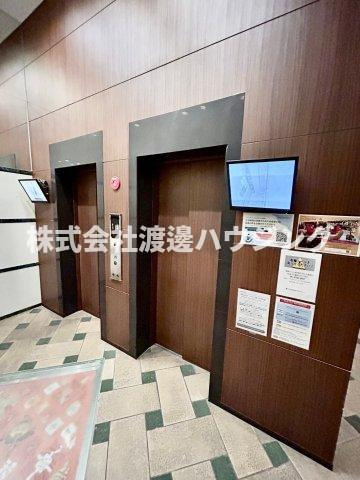 La Doueur江坂のその他共用部分|エレベーター２基付き