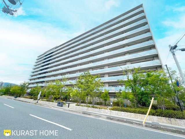 メイツブラン長岡京　9階の外観