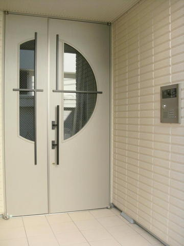 ミレヴァント上北沢のロビー|★安心のオートロック付★