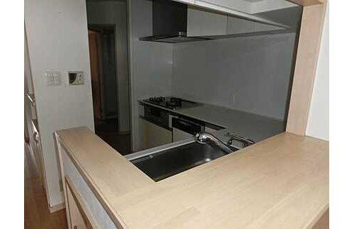 フローレンス口田南グランドアークのキッチン|食器洗乾燥機付だから、忙しいママをサポート出来ます☆
大切なペットと一緒に暮らせます♪