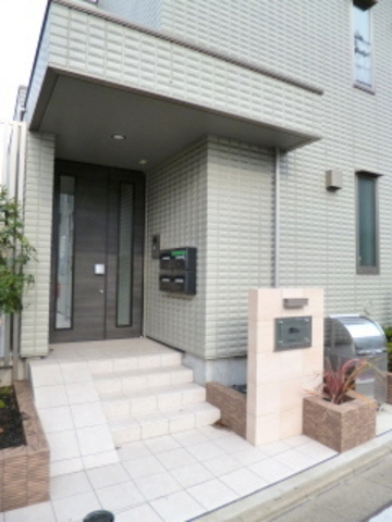 Ｒｉｚのエントランス|安心のオートロック付き