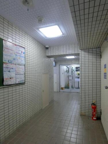 ルミエールお茶の水のトイレ|落ち着いた色調のトイレです