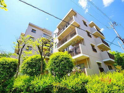 平城朱雀第1住宅　31棟の外観