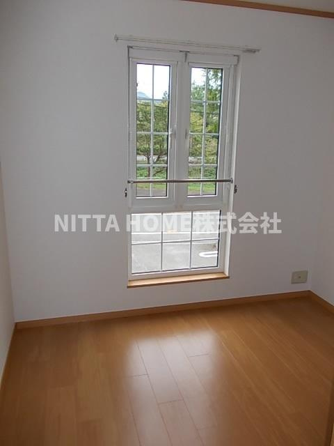 アルバプラシードⅡのその他|日当たり良好のお部屋ですよ(^_-)-☆