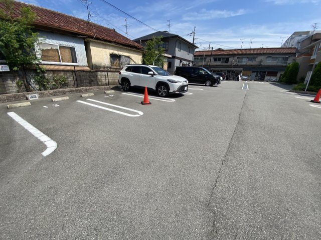 【駐車場】 | サニーカーサ