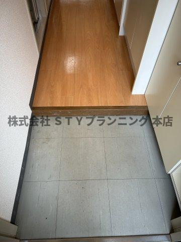 仲介手数料０円！ユング桜山の玄関