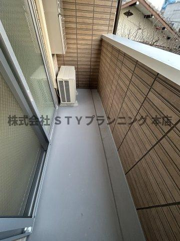 仲介手数料０円！フルール　新瑞橋のバルコニー