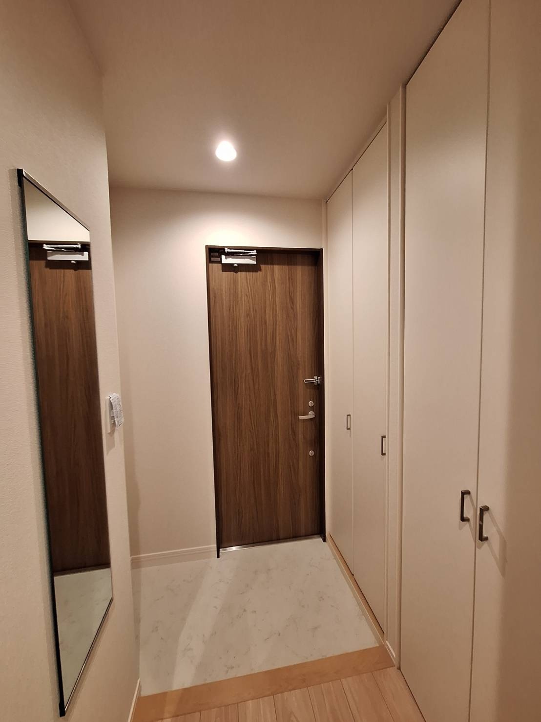 ＣＡＳＡ　ＹＵＫＩＮＯＳＨＩＴＡの玄関