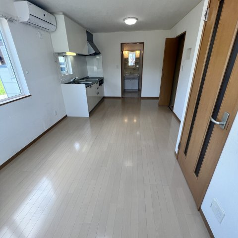 ハイツからんⅤの居間・リビング