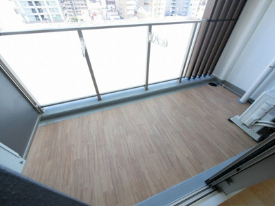 【バルコニー】 | ヴィラ・セレーノ玉造本町 | 落ち着いた時間を過ごせるバルコニーです