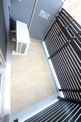 【バルコニー】 | プレサンス堺筋本町ディスティニー