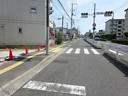 南区旭２丁目の前面道路含む現地写真