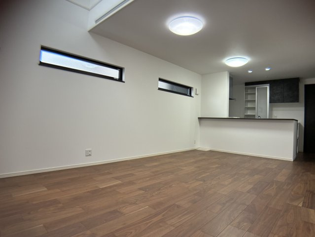 南区旭２丁目の居間・リビング