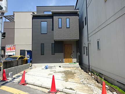 南区旭２丁目の外観