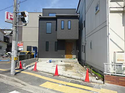 南区旭２丁目の駐車場