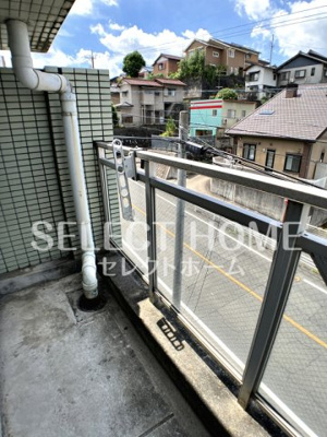 【バルコニー】 | ノースグリーンビル | 暖かな日差しのふりそそぐバルコニー