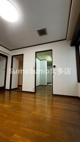 第2友広ビルの居間・リビング|おしゃれな居間です