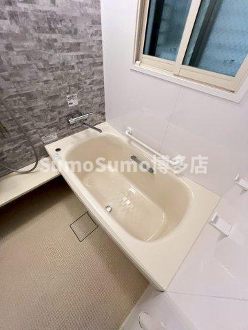 第2友広ビルの浴室|きれいなお風呂です