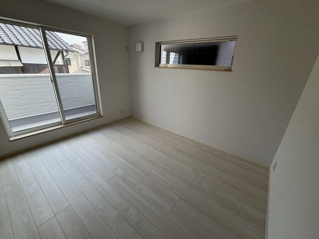 南区宇品御幸４丁目の洋室