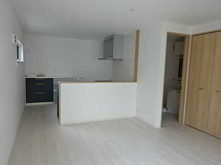 南区宇品御幸４丁目の居間・リビング